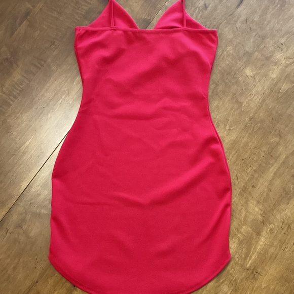 Missguided Cocktail Dress, size 2. - Picture 4 of 5